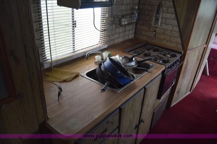 image for item K7372 1978 Winnebago Brave RV