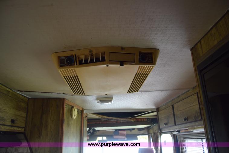 image for item K7372 1978 Winnebago Brave RV