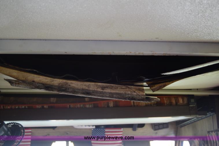 image for item K7372 1978 Winnebago Brave RV