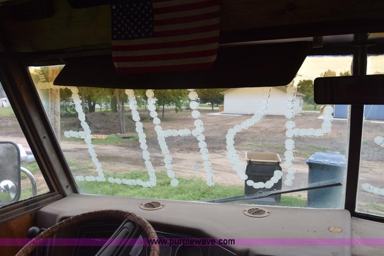 image for item K7372 1978 Winnebago Brave RV