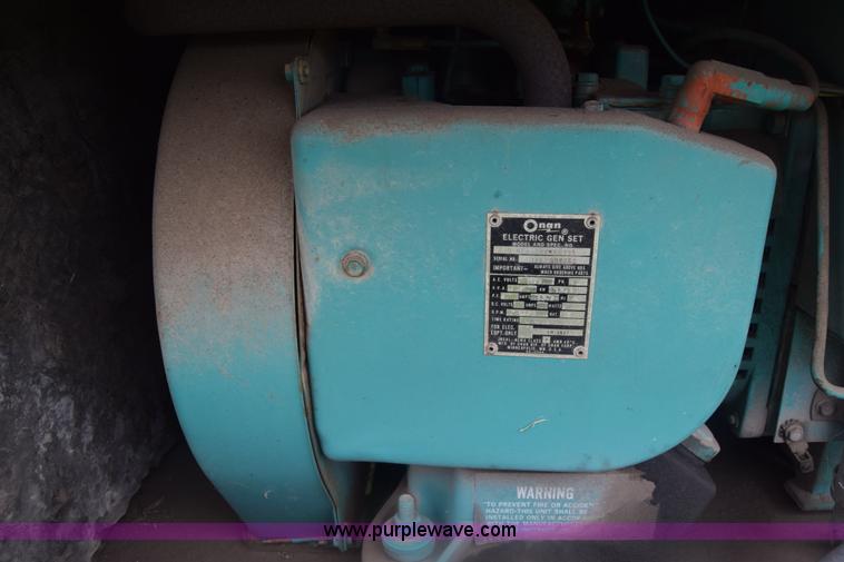 image for item K7372 1978 Winnebago Brave RV