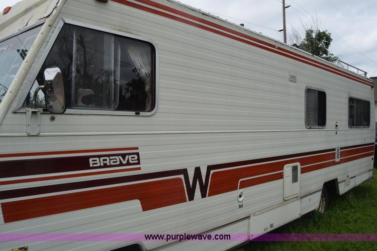 image for item K7372 1978 Winnebago Brave RV