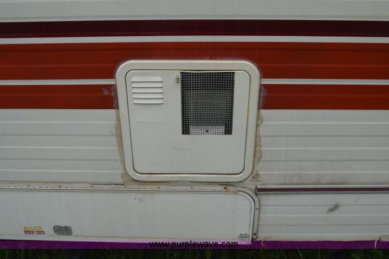 image for item K7372 1978 Winnebago Brave RV