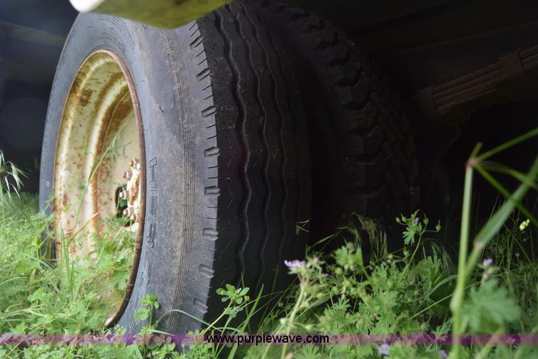 image for item K7372 1978 Winnebago Brave RV