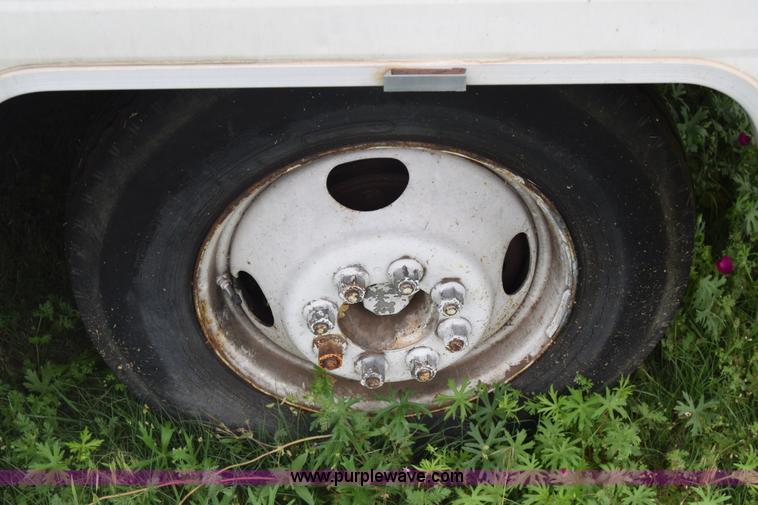 image for item K7372 1978 Winnebago Brave RV