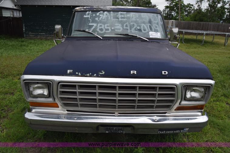 image for item K7373 1979 Ford F150 pickup truck