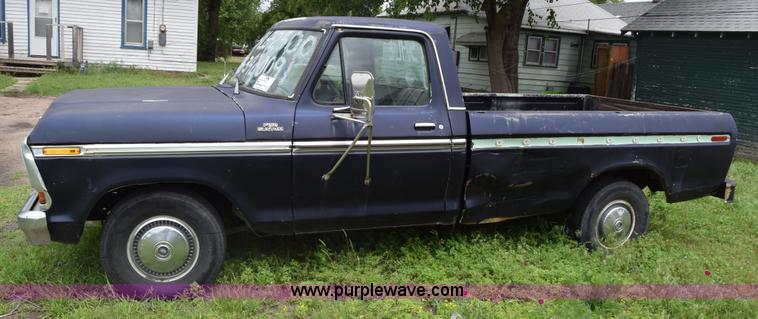 image for item K7373 1979 Ford F150 pickup truck