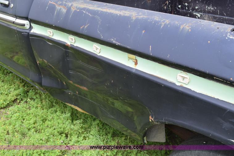 image for item K7373 1979 Ford F150 pickup truck