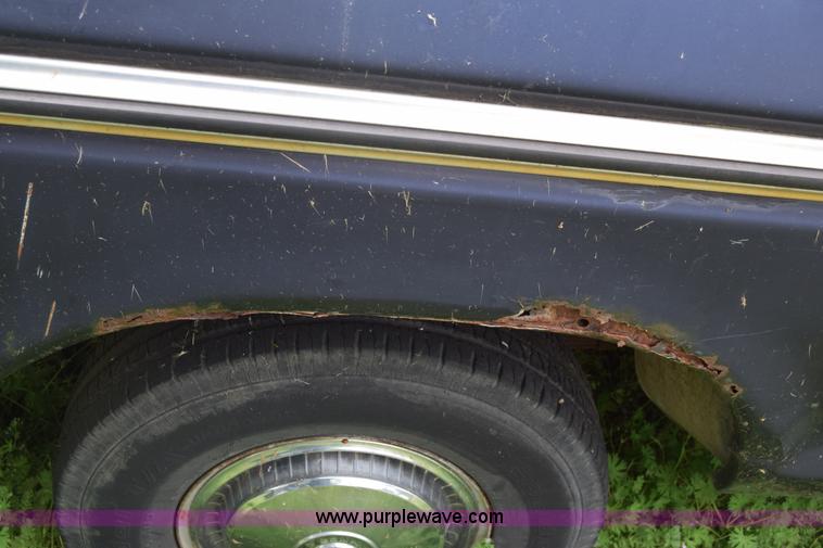 image for item K7373 1979 Ford F150 pickup truck