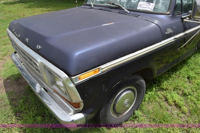 image for item K7373 1979 Ford F150 pickup truck