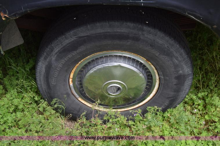 image for item K7373 1979 Ford F150 pickup truck