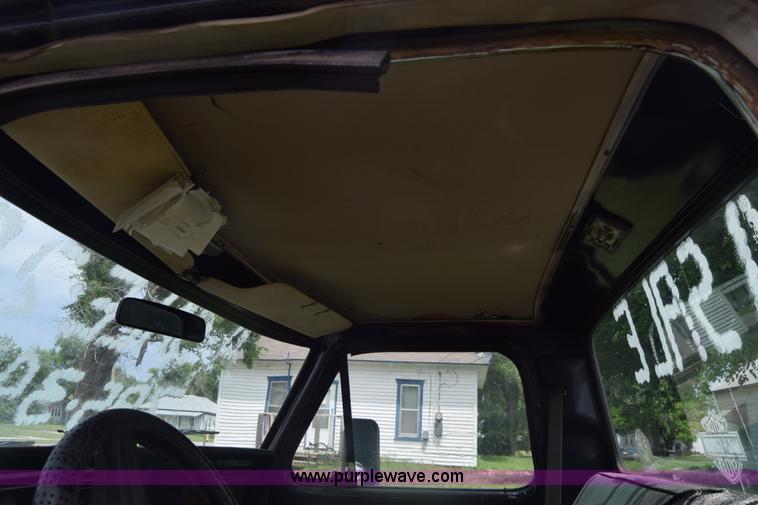 image for item K7373 1979 Ford F150 pickup truck