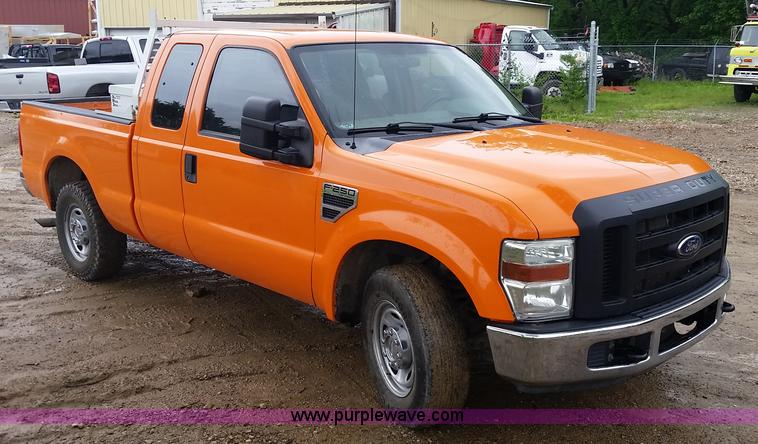 image for item K7882 2010 Ford F250 Super Duty SuperCab pickup truck