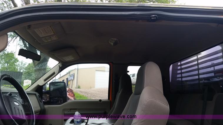 image for item K7882 2010 Ford F250 Super Duty SuperCab pickup truck