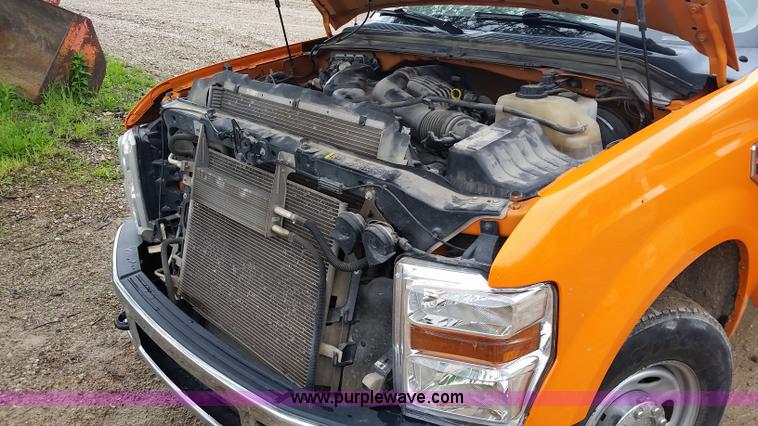 image for item K7882 2010 Ford F250 Super Duty SuperCab pickup truck