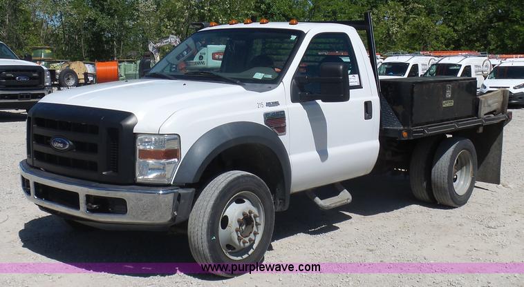image for item K7914 2008 Ford F450 Super Duty flatbed pickup truck