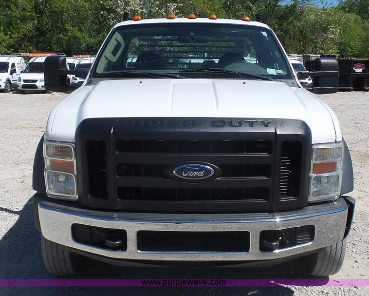 image for item K7914 2008 Ford F450 Super Duty flatbed pickup truck
