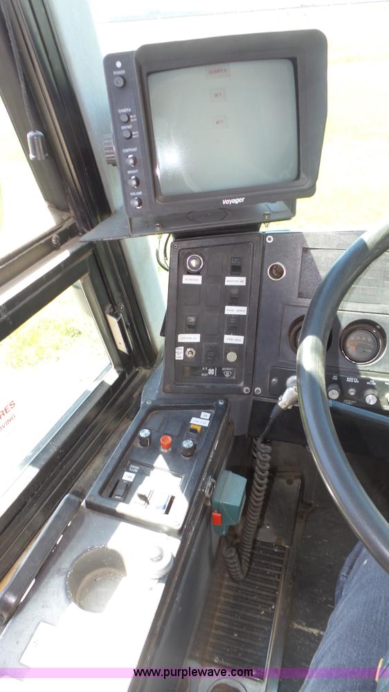 image for item K8289 1990 MCI 120-C3 coach bus