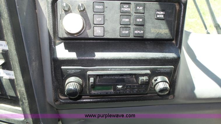 image for item K8289 1990 MCI 120-C3 coach bus