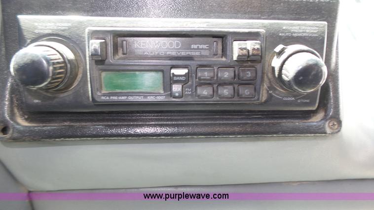 image for item K8289 1990 MCI 120-C3 coach bus