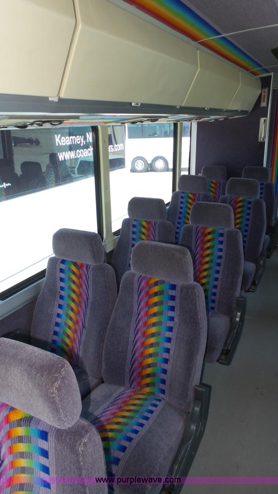 image for item K8289 1990 MCI 120-C3 coach bus