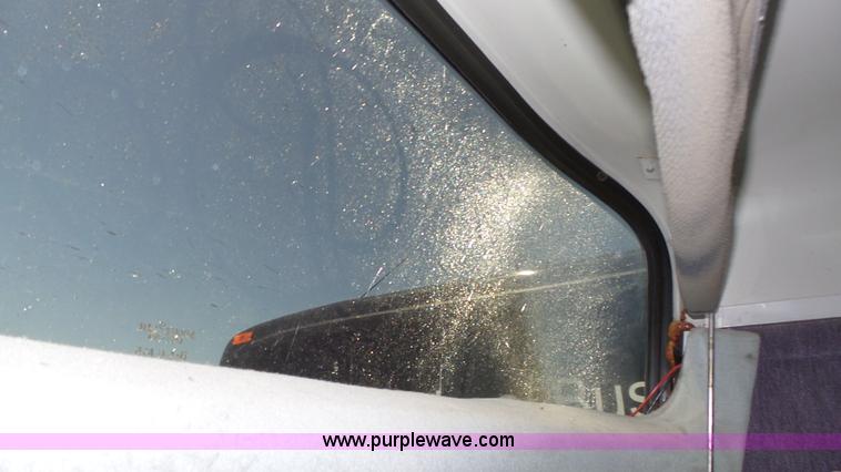 image for item K8289 1990 MCI 120-C3 coach bus