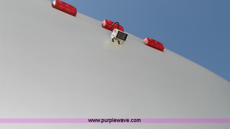 image for item K8289 1990 MCI 120-C3 coach bus