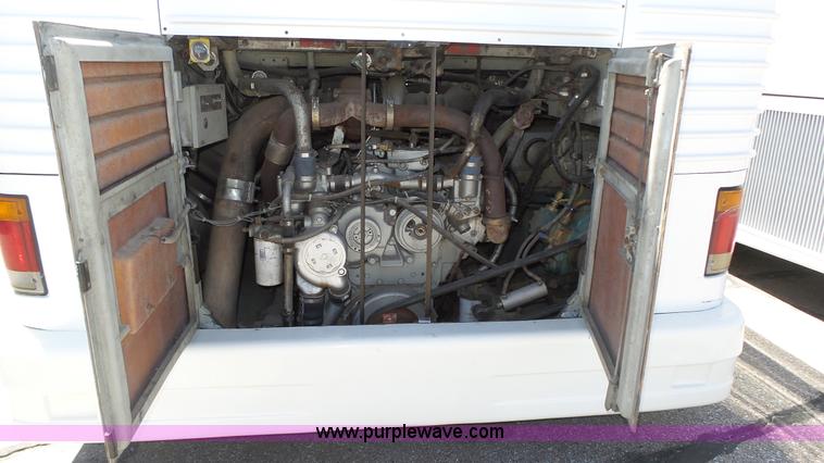 image for item K8289 1990 MCI 120-C3 coach bus