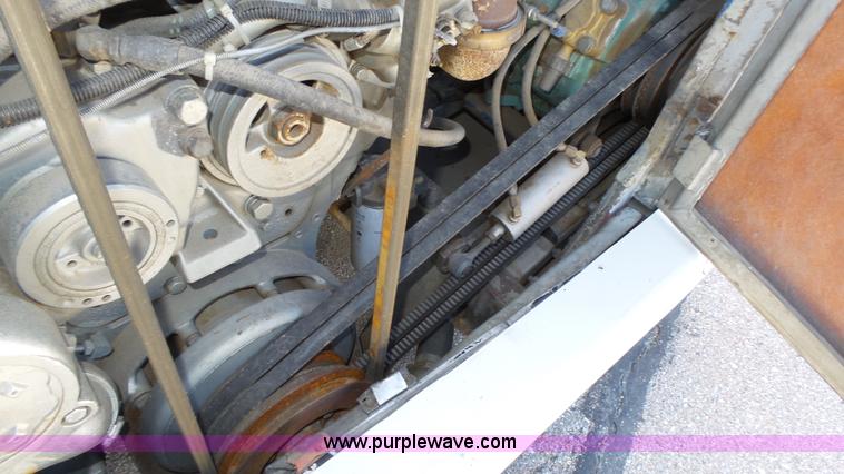 image for item K8289 1990 MCI 120-C3 coach bus