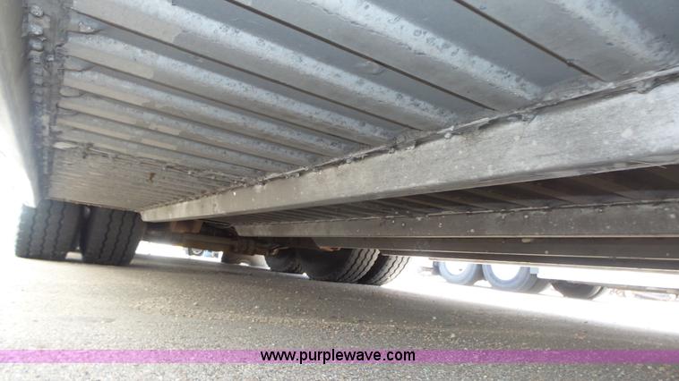 image for item K8289 1990 MCI 120-C3 coach bus