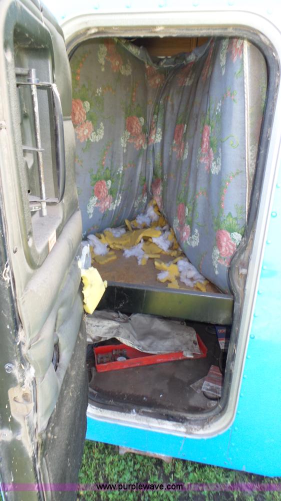 image for item K8305 Semi truck sleeper