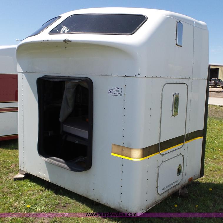 image for item K8307 Semi truck sleeper