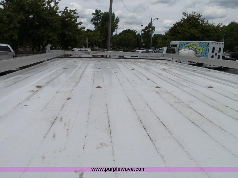 image for item L2035 2002 GMC Sierra 1500 Ext. Cab pickup truck