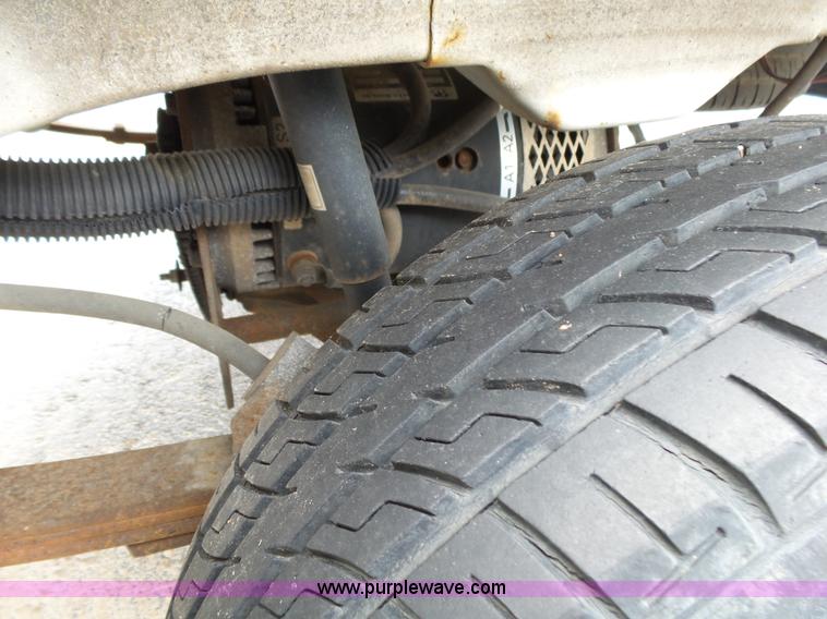 image for item L2036 2006 Tiger Star compact pickup truck