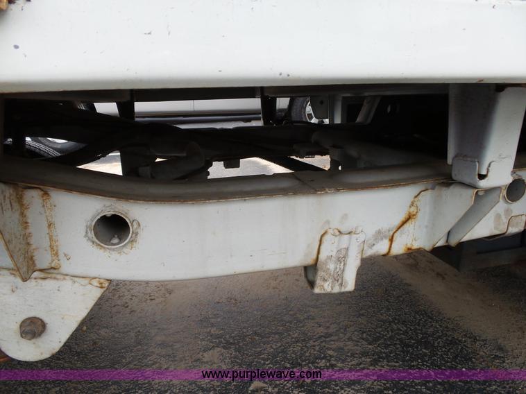 image for item L2036 2006 Tiger Star compact pickup truck