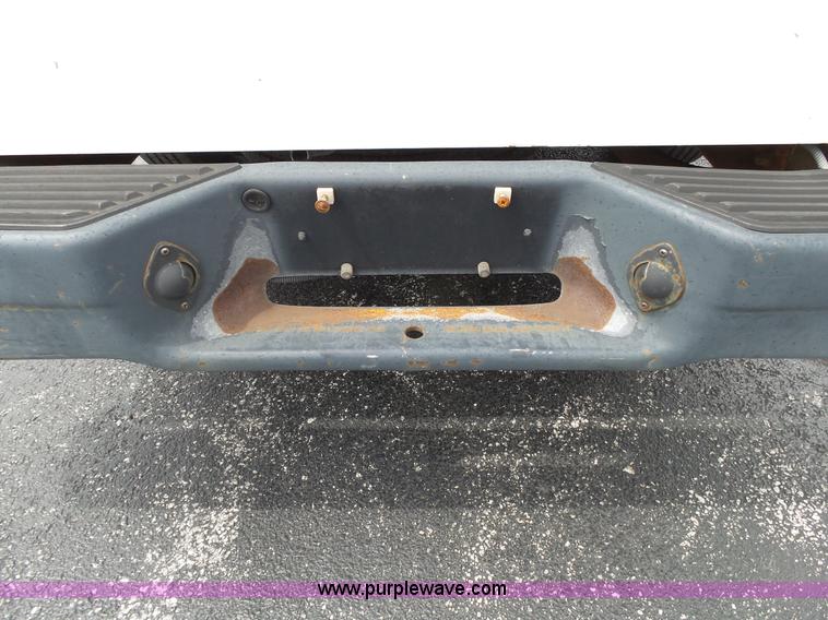 image for item L2037 1990 Dodge Dakota pickup truck