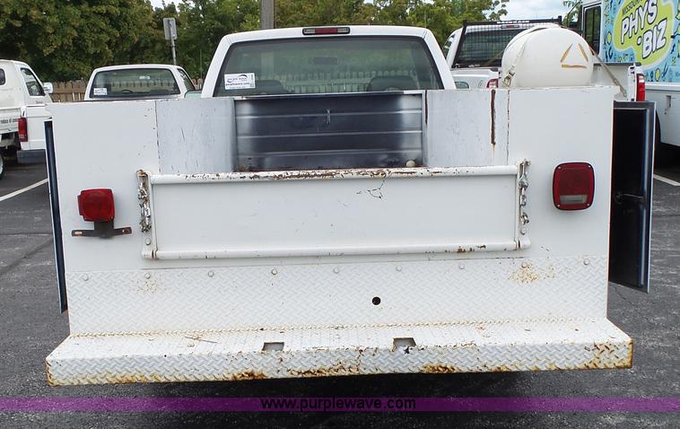 image for item L2038 1994 GMC 1500 utility truck