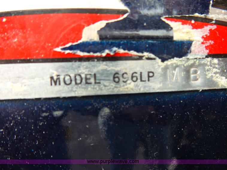 image for item L2038 1994 GMC 1500 utility truck