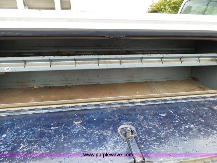 image for item L2038 1994 GMC 1500 utility truck