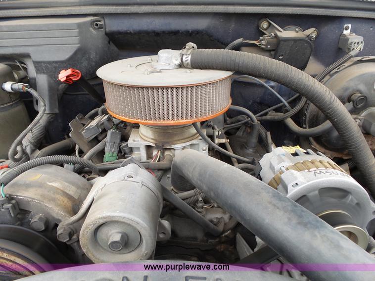 image for item L2038 1994 GMC 1500 utility truck