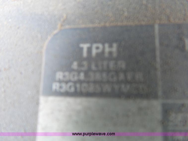 image for item L2038 1994 GMC 1500 utility truck