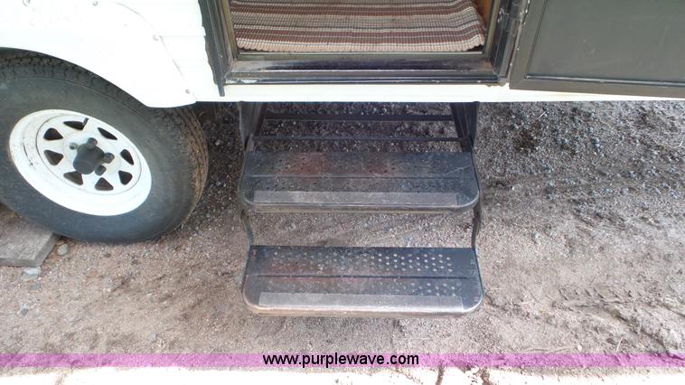 image for item L2055 1994 Jayco camper