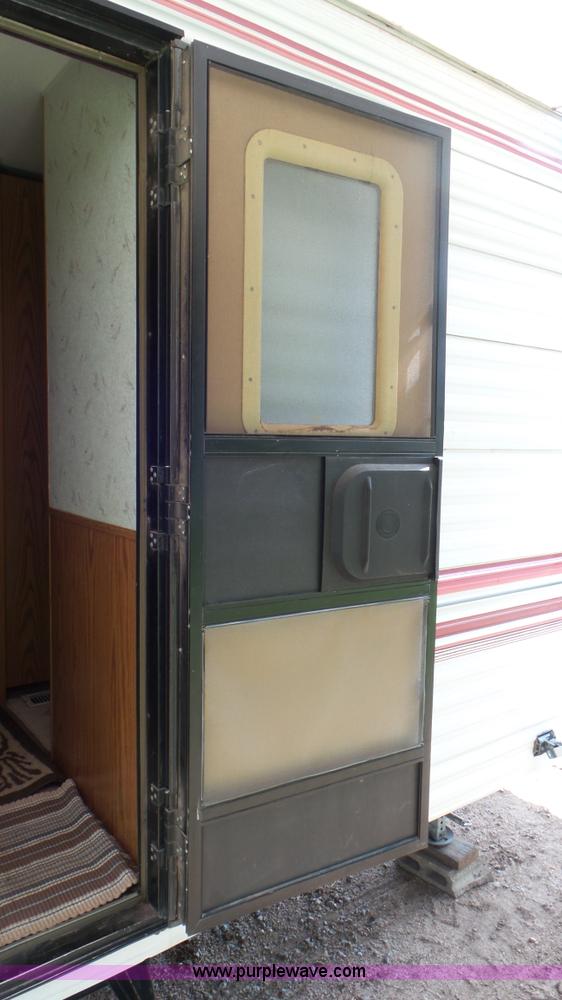 image for item L2055 1994 Jayco camper