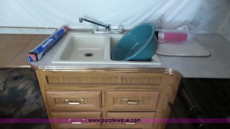 image for item L2055 1994 Jayco camper