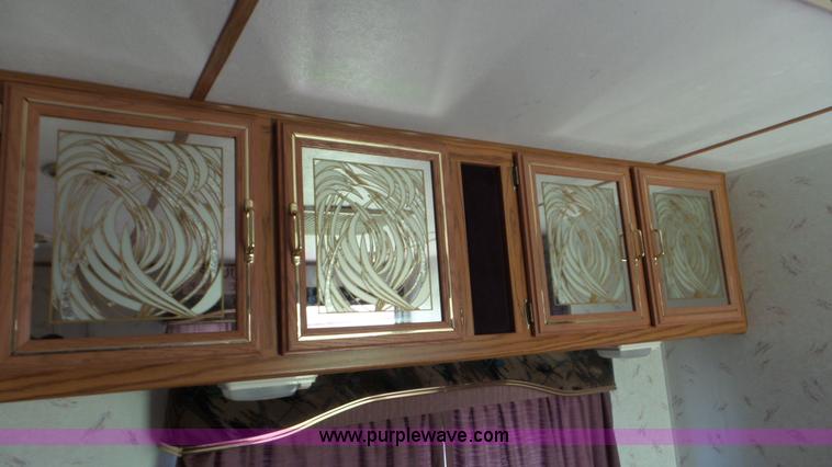 image for item L2055 1994 Jayco camper