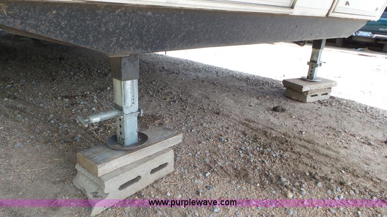 image for item L2055 1994 Jayco camper