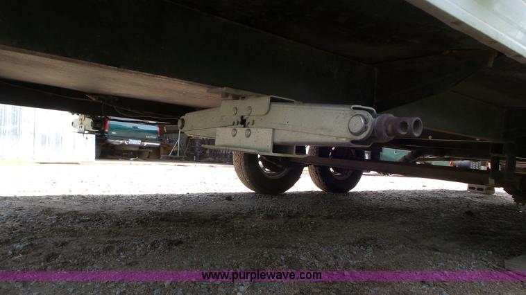 image for item L2055 1994 Jayco camper