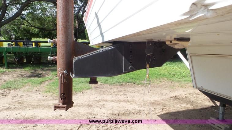 image for item L2055 1994 Jayco camper