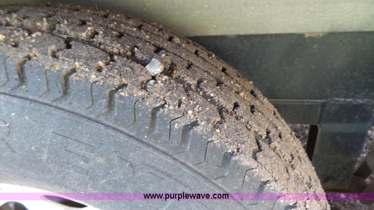 image for item L2055 1994 Jayco camper