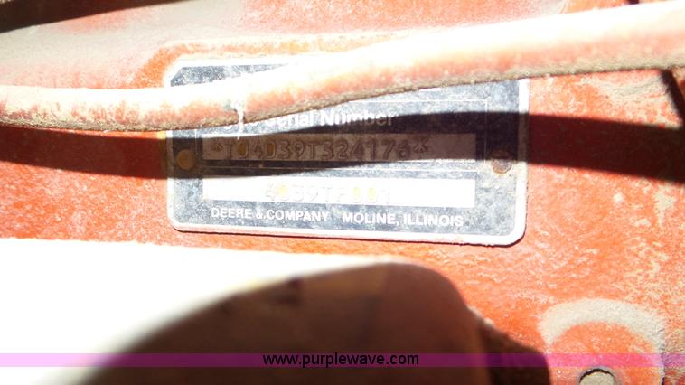 image for item L2067 1991 Athey 7-12 force feed loader